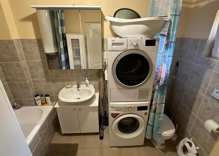 Ciprus Apartmanhaz * Tapolca